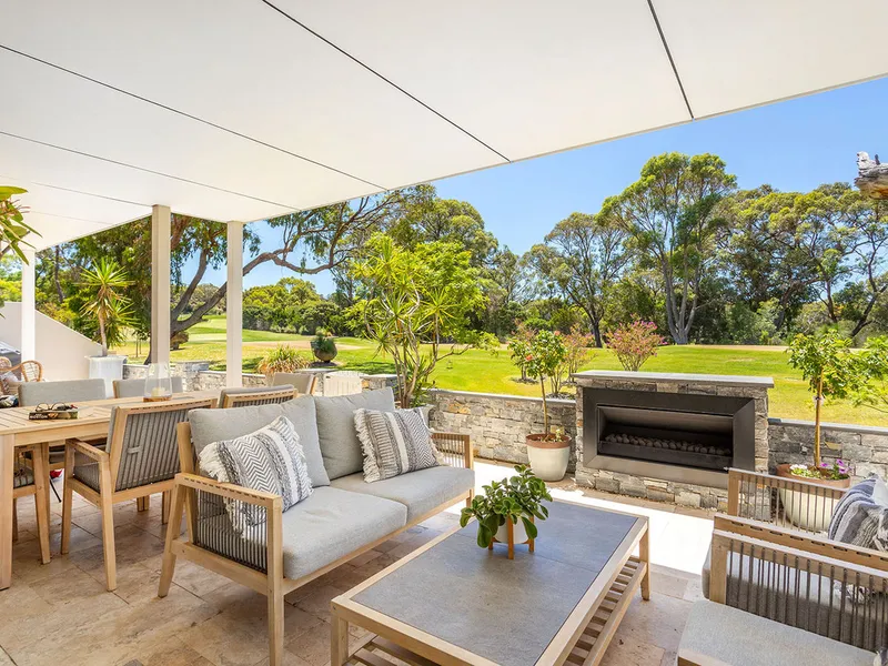 LUXURIOUS STATE OF THE ART HOME, WITH MAGNIFICENT SUNSETS & GOLF COURSE