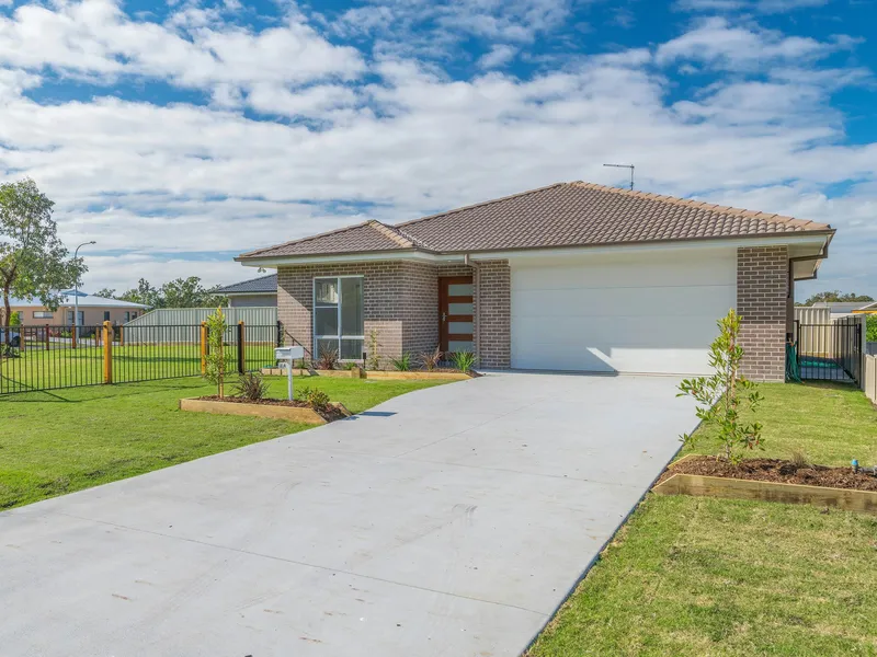 Modern Living in Townsend