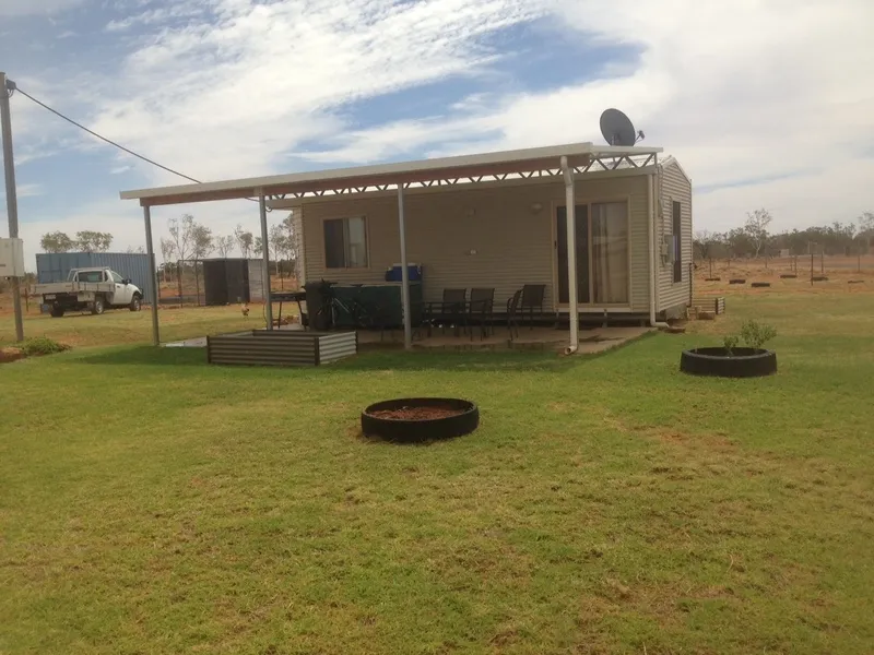 4.05 Acre Freehold On 8, Separately Titled Lots & Near-New Transportable Home