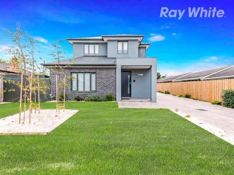 IMPECCABLY DESIGNED WITH LOCATION TO MATCH!