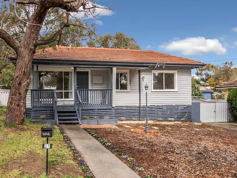 Gorgeous 1954 heritage cottage