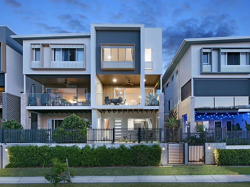 Modern Luxury Townhouse