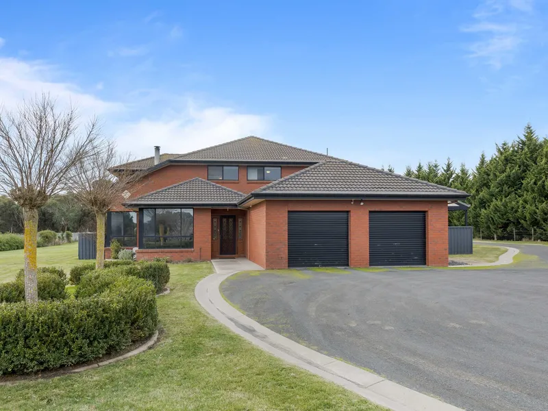 Live The Lifestyle Or Develop In Urban Growth Zone!