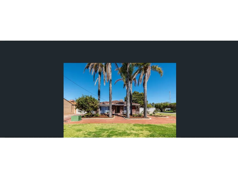 OLDER STYLE SPACIOUS FAMILY HOME