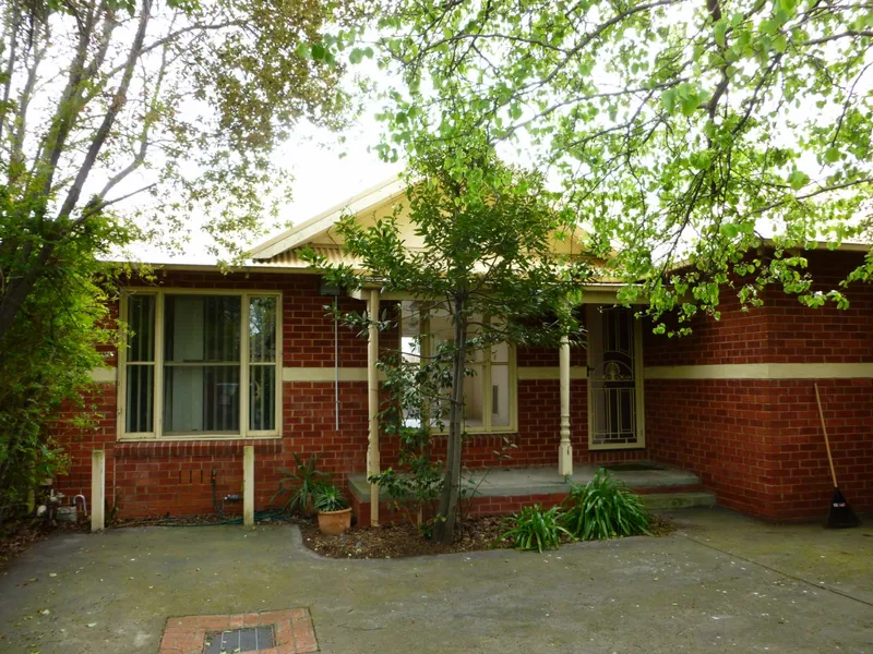 SPACIOUS 3 BEDROOM UNIT