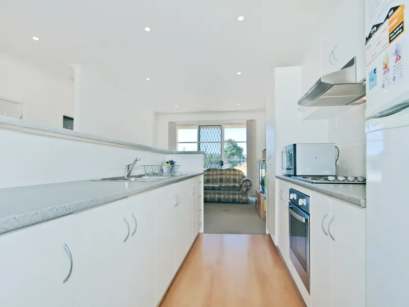 Sandy Walk | Furnished Short Term