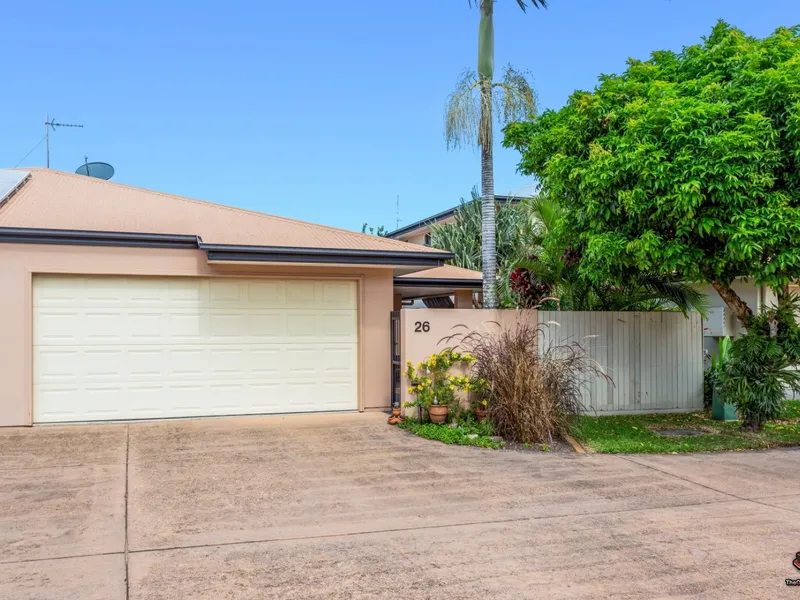 Low set, spacious, 3 bedroom Villa