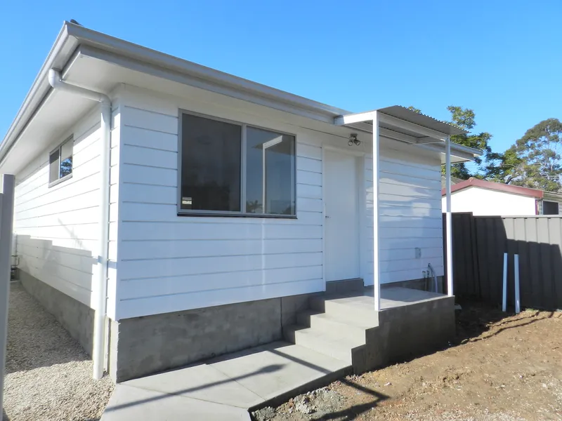 Modern two-bedroom granny flat in prime location