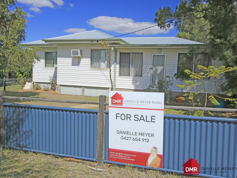 LARGE 4-BED FAMILY HOME