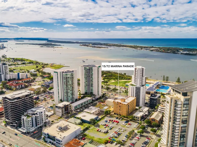 Live, holiday or invest by the Broadwater