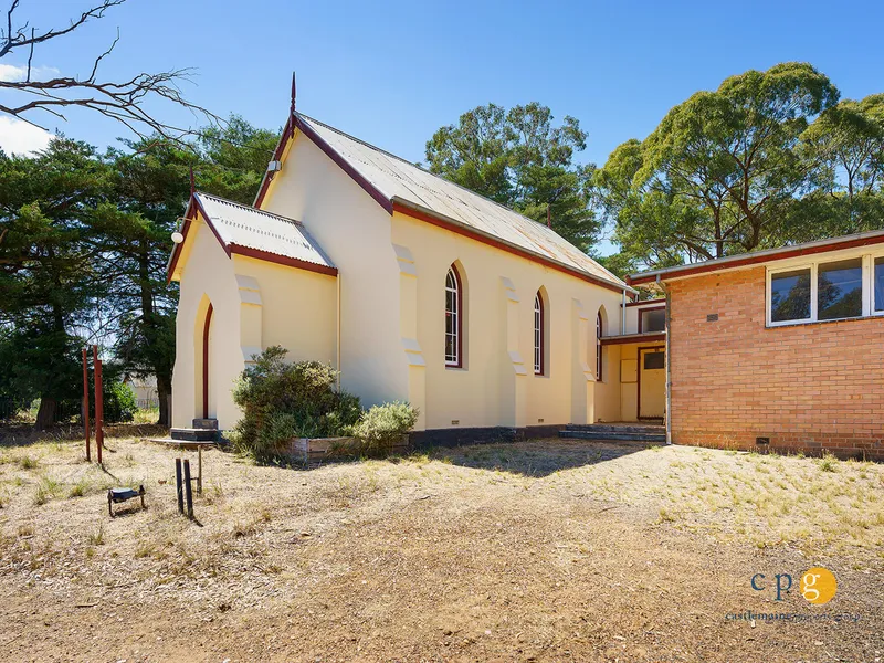 Saintly Studio, Gallery Lifestyle