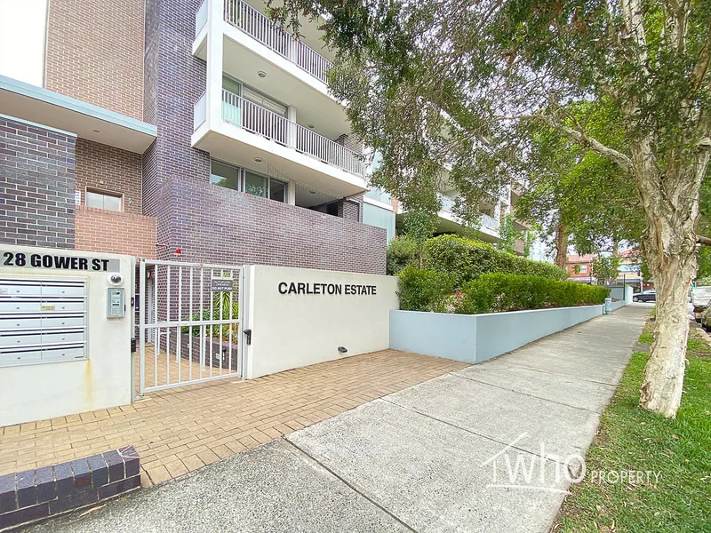 GREAT APARTMENT IN A LOVELY ESTATE