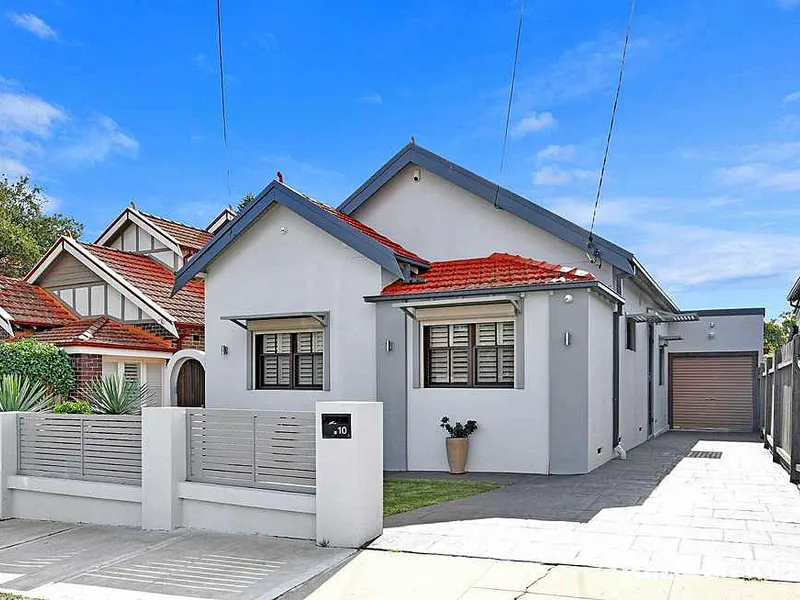 Russell Lea - Exceptional Family Life awaits