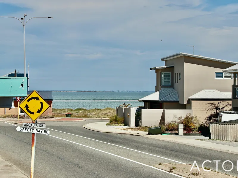 Are You Looking For A Seachange?