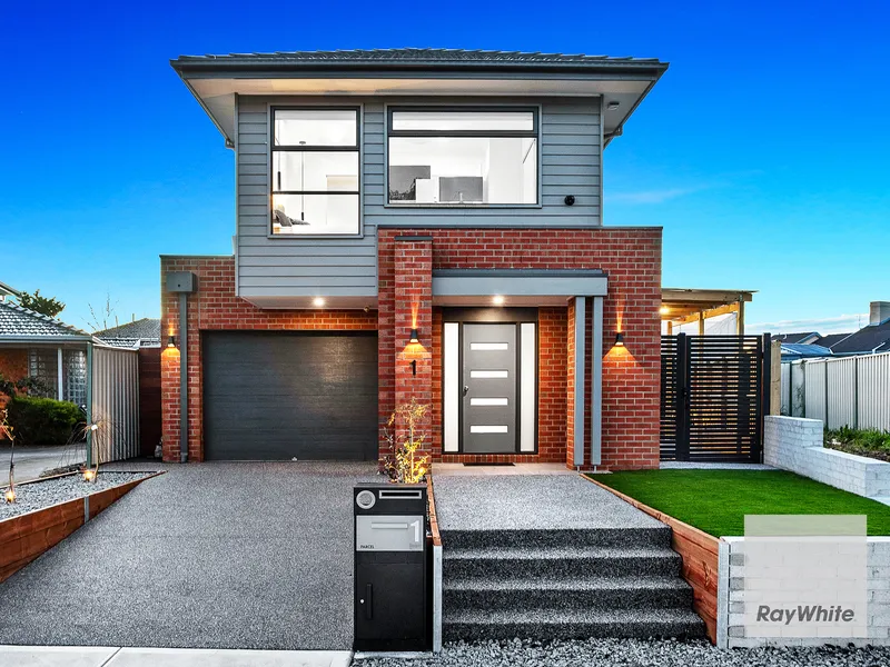 A Modern Masterpiece!