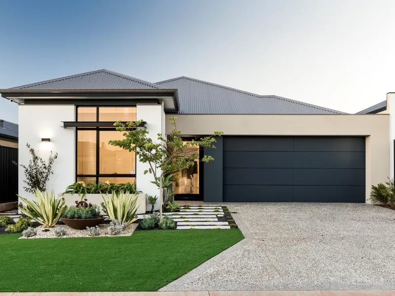 EXCLUSIVE HOUSE AND LAND IN PEARSALL - LOW DEPOSIT FINANCE OPTIONS AVAILABLE!!   DON'T MISS OUT!!