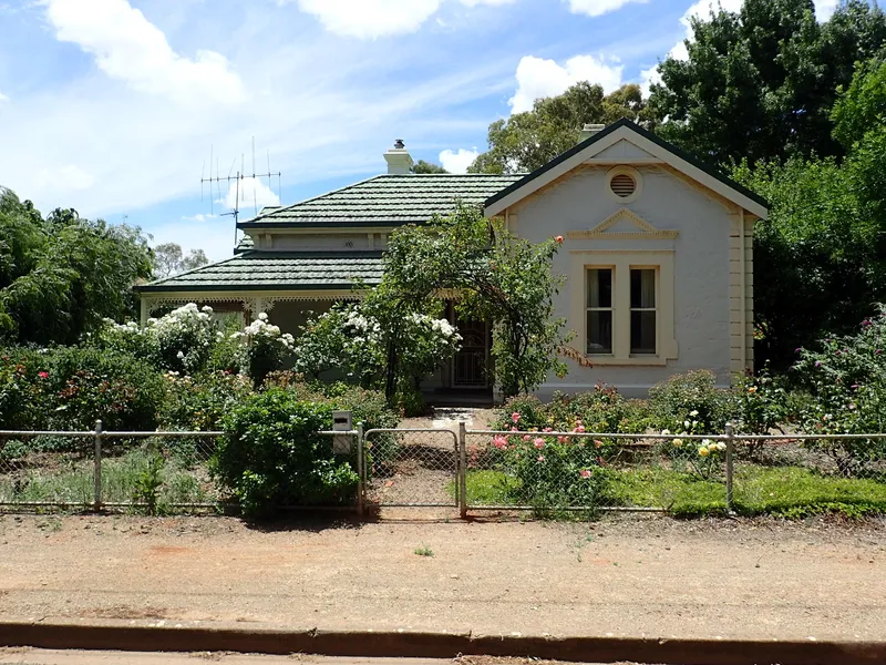 Green Thumbs Calling!