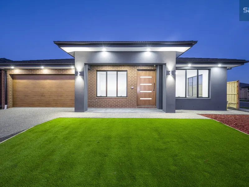 Resort Style Living !! 