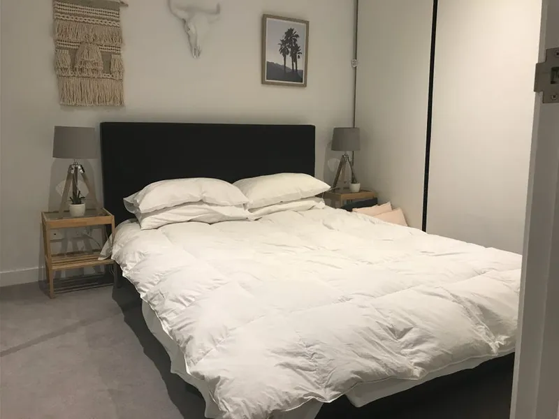Spacious and modern one bed room apartment with great city view