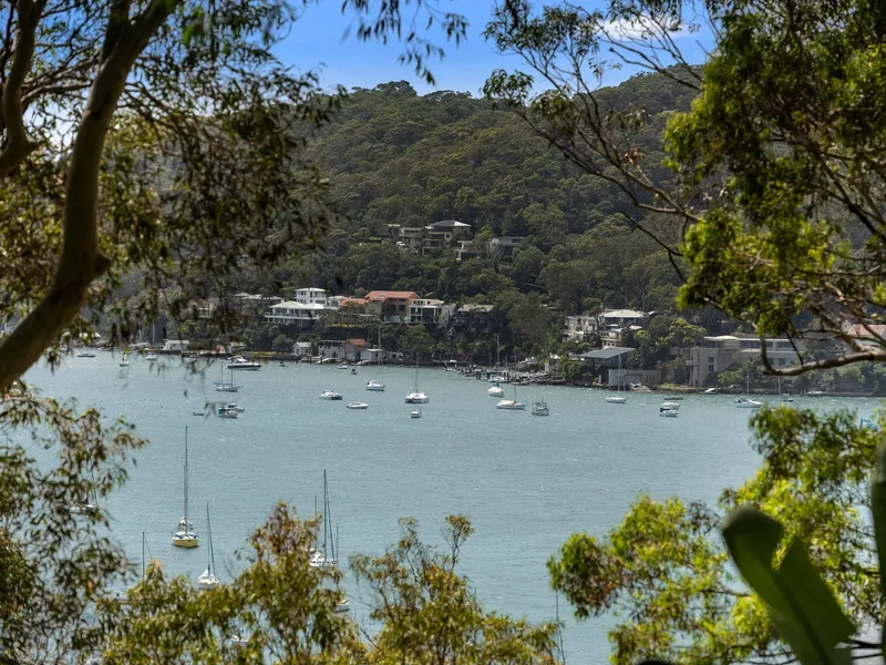 Dazzling Pittwater Views, Easy Level Access, Superb Privacy