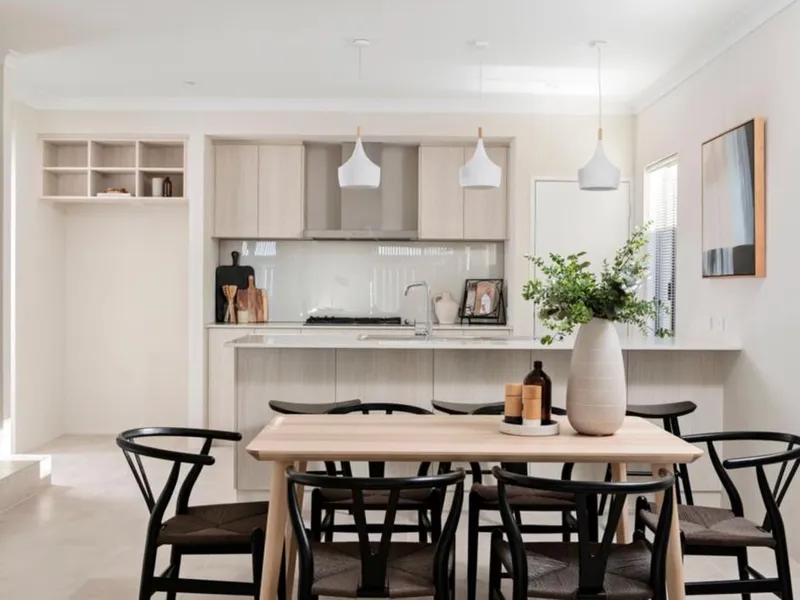 Unit 1 UNDER OFFER -                                                                                    3 BRAND NEW TOWNHOUSES UNDER CONSTRUCTION !!! 