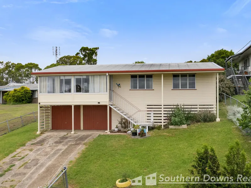 MOVE STRAIGHT IN OR YOUR NEXT INVESTMENT PROPERTY? THE CHOICE IS YOURS.