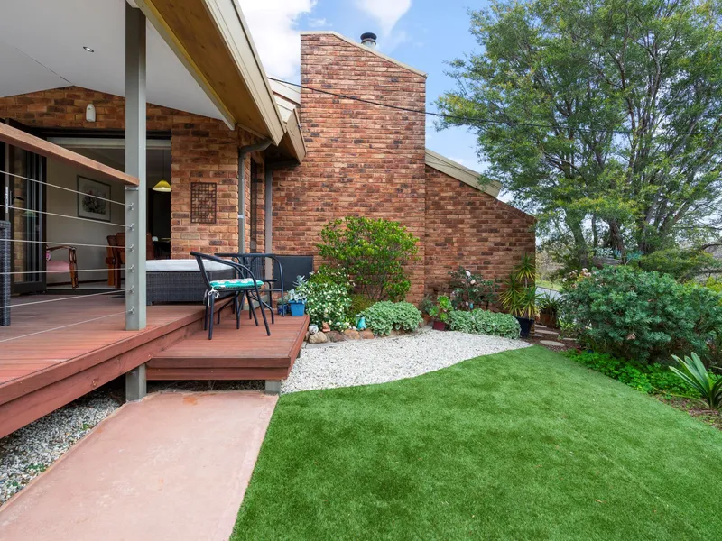 Elevated East Albury Family home