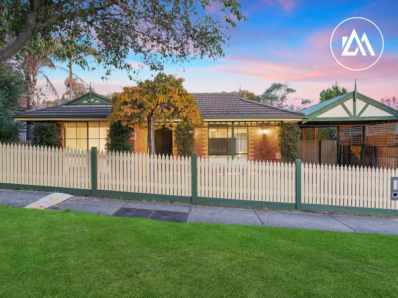 Renovated Family Home In The Woodlands Zone!