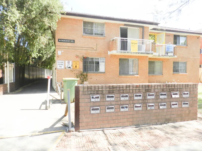 1ST FLOOR UNIT AVALIABLE IN CABRAMATTA