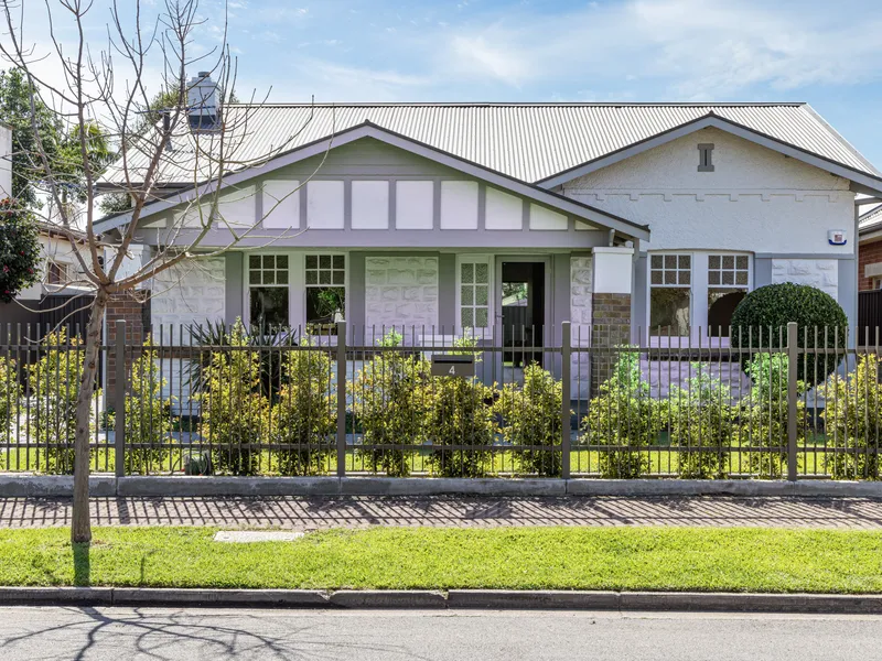 Stunning Character Bungalow with North Facing Extension