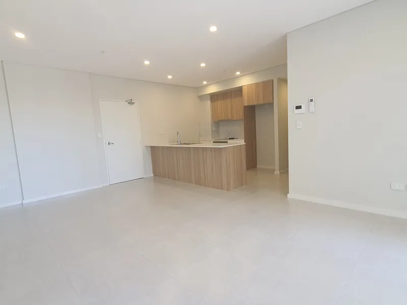 North facing 2 Bedrooms apartment on Level 10