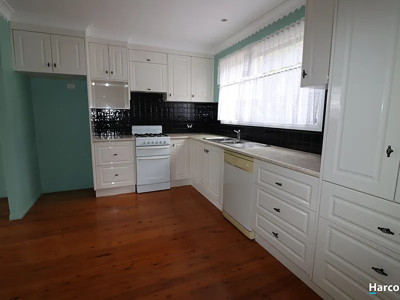 3 Storey Home in Eco Village