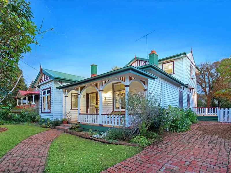 Stunning Edwardian Beauty (C1914) Renovate As Required