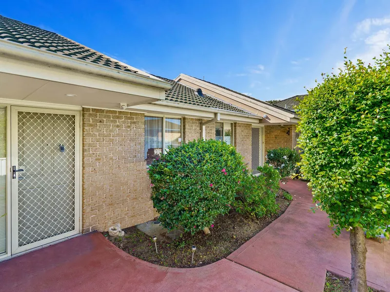 The Ease of Single-Level Living In A Prime Lifestyle Pocket 