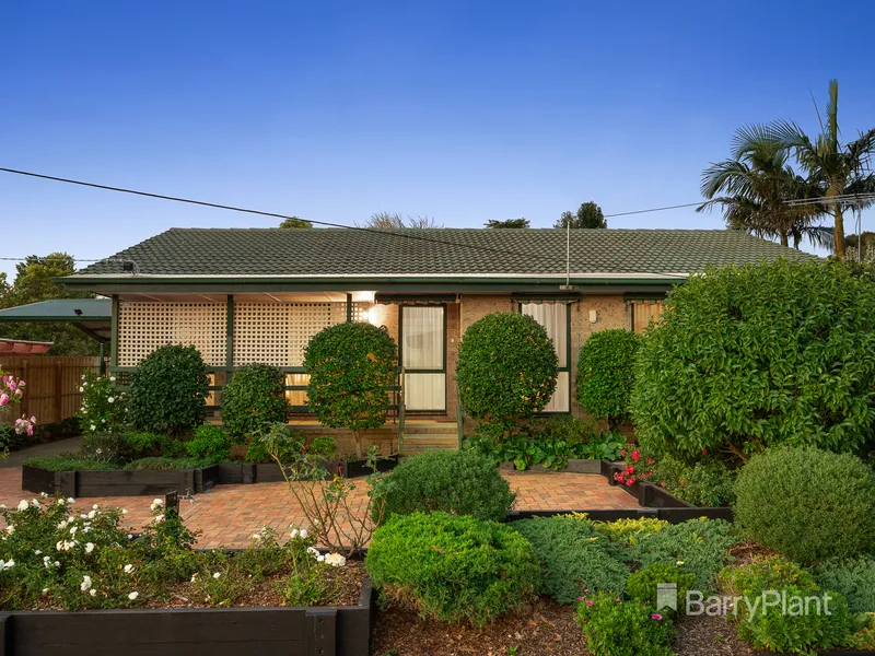 Immaculate presentation with enchanting garden.