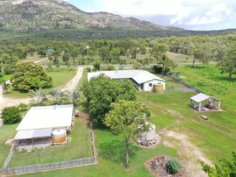 29 ACRES CREEK FRONTAGE