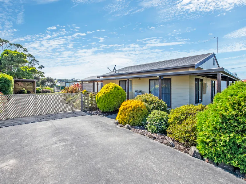 Ideal Retirement Home Low Maintenance 