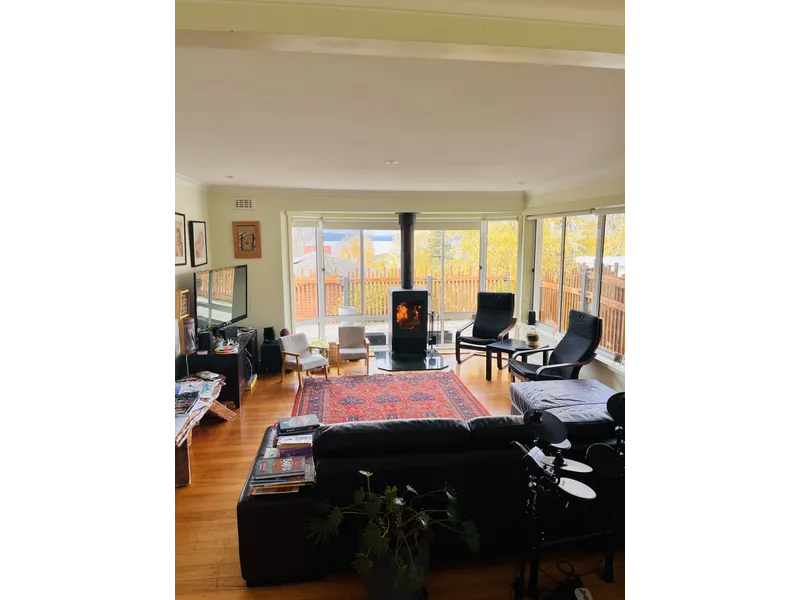 Taroona - 6 Month Lease Fully Furnished Family Home