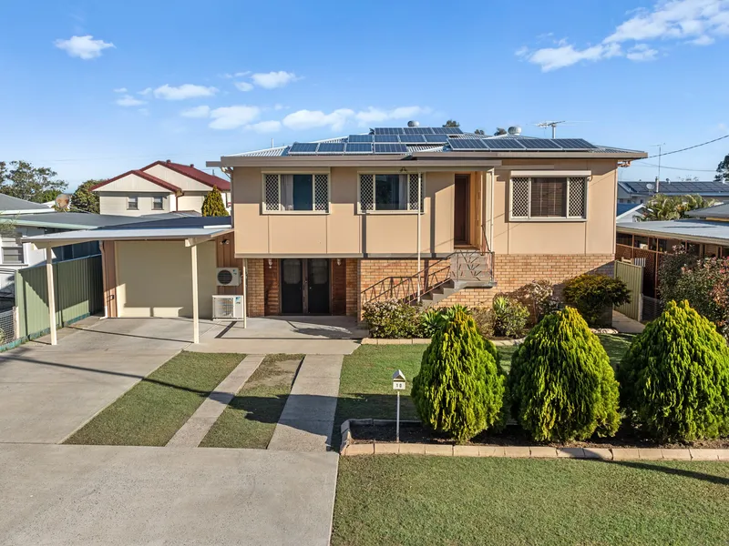 FLOOD FREE FAMILY HOME MUST SELL