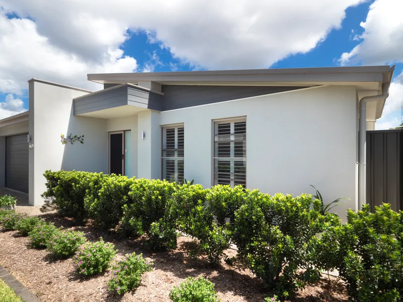 Laurieton Resort - Hastings Design - Established Home 