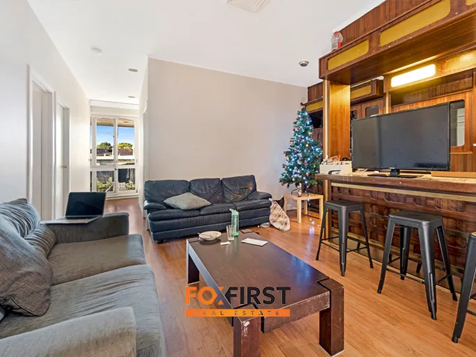 Easy shared living in ideal location