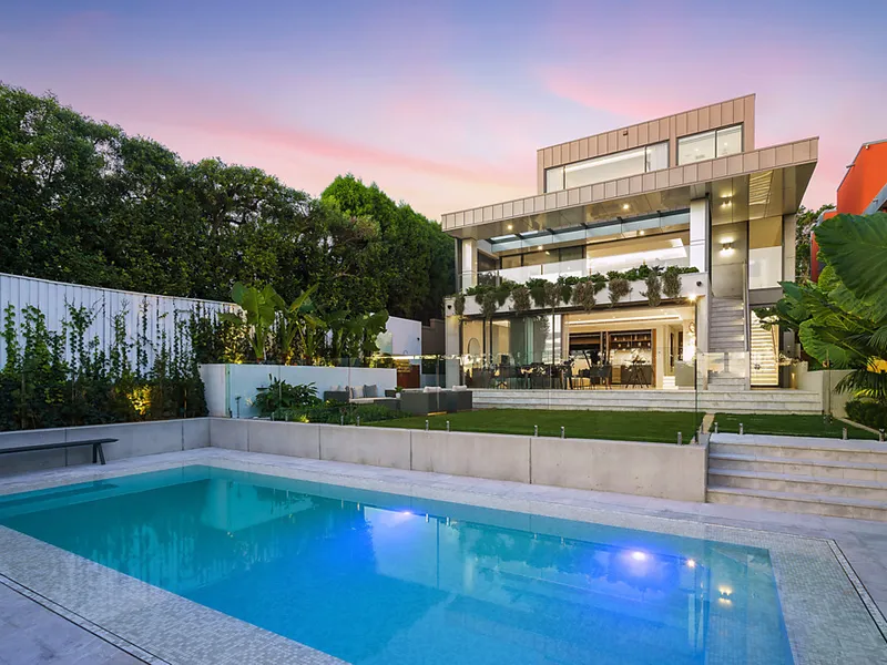 Statement Family Sanctuary In Prestige Pocket