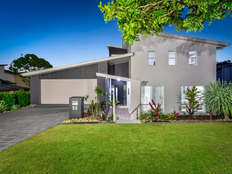 Beautifully presented family home positioned in a quiet street in ‘THE RESERVE’