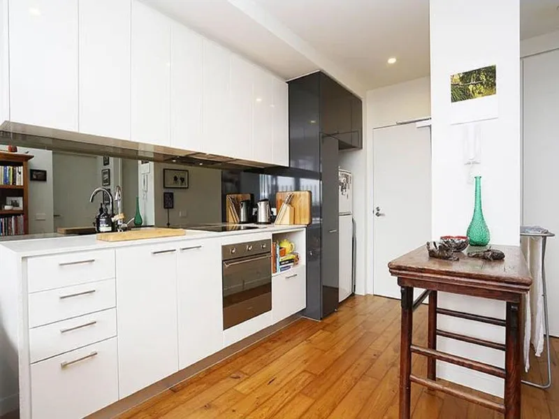 Stylish and Superbly Located