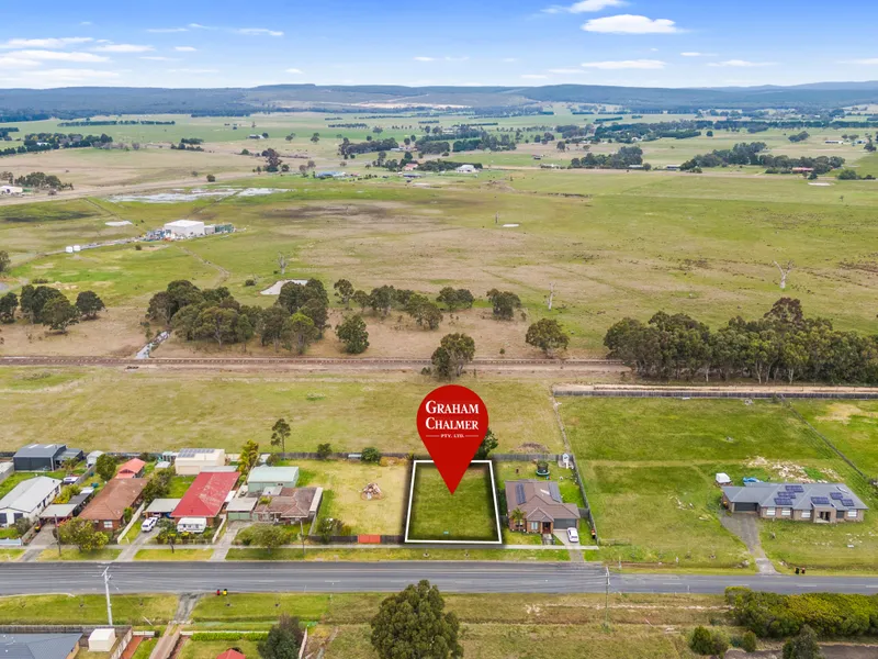Rural Outlook - 789 sqm of Potential