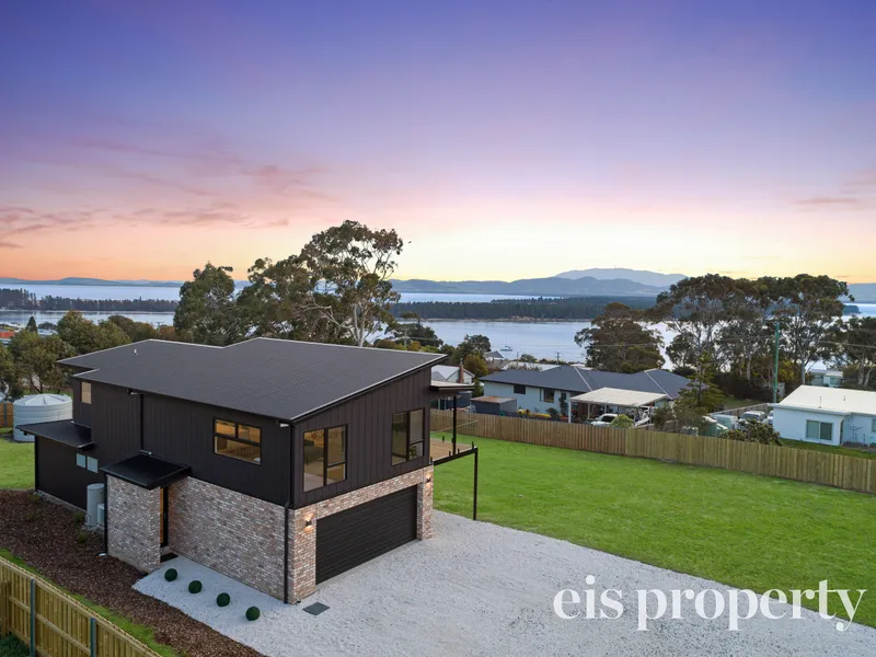 Stunning Contemporary Family Home