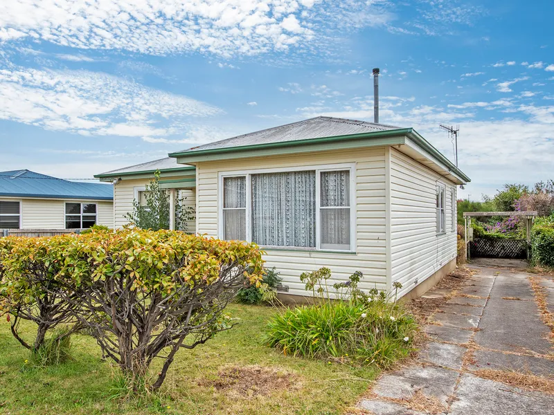 Located in a very popular part of Ulverstone