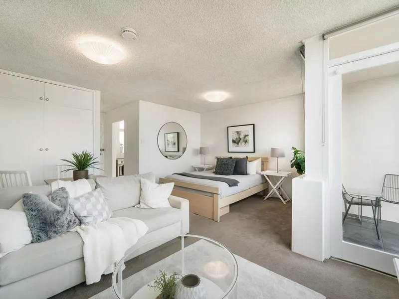 Harbour Facing Furnished Apartment