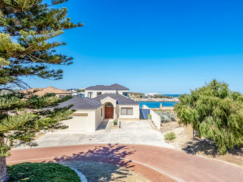 BARGAIN BUYING - RENOVATE & PROFIT TAKE!