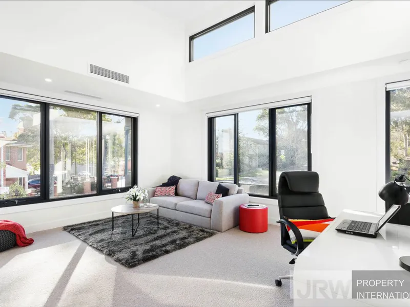 Located in the heart of Hawthorn 